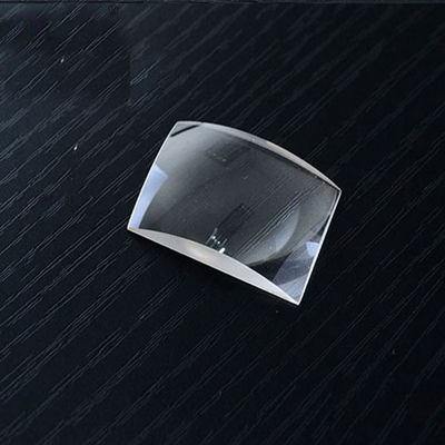 L'AR a enduit la lentille concave cylindrique